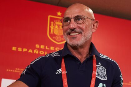 Luis de la Fuente antes de una rueda de prensa con la Selección Sub21 Europa Press
